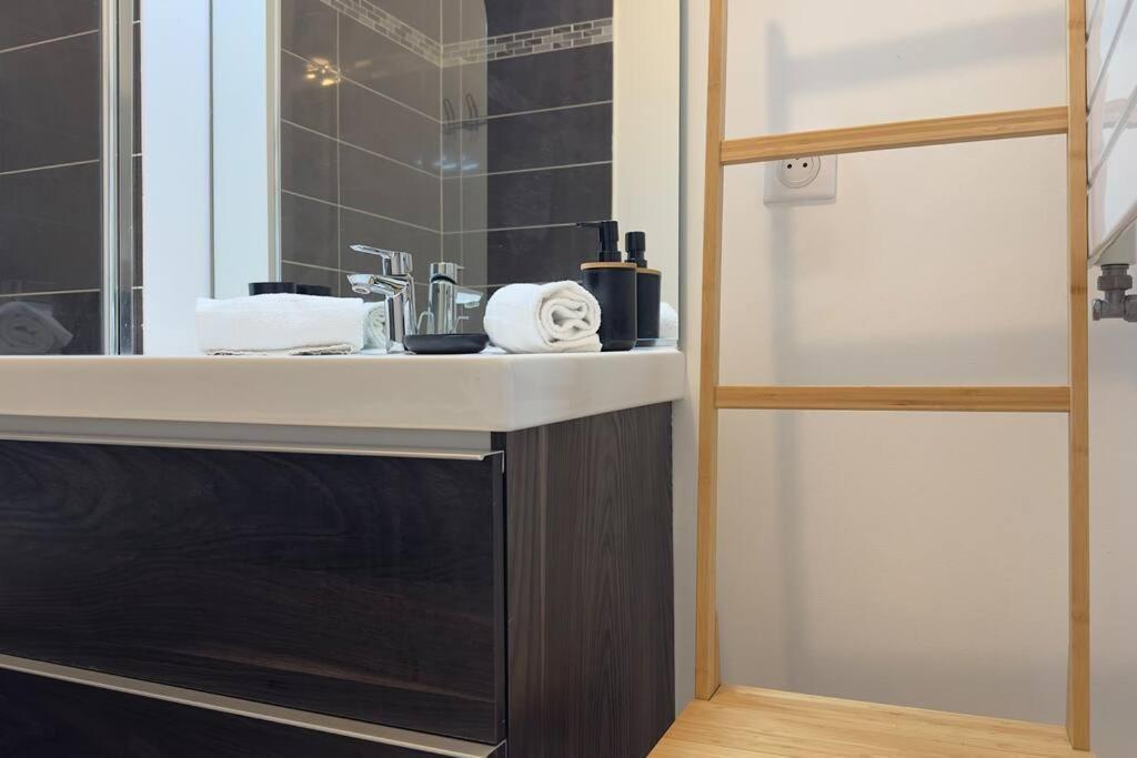 2 Bedroomed Vasco Near Disneyland Paris Serris Kültér fotó